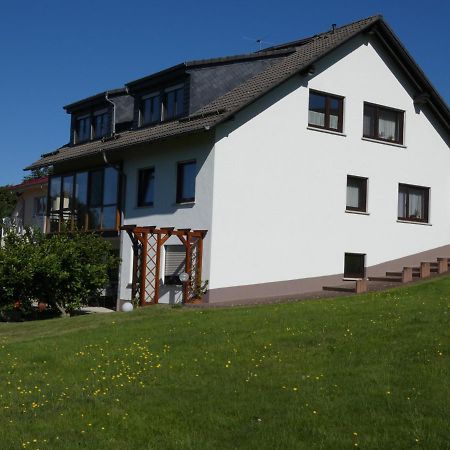 Ferienwohnung Neumann Герсфелд Екстериор снимка